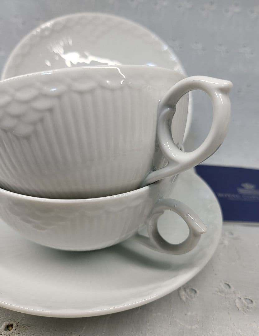 未使用✨ロイヤルコペンハーゲン ホワイトフルテッド ハーフレース カップ&ソーサ