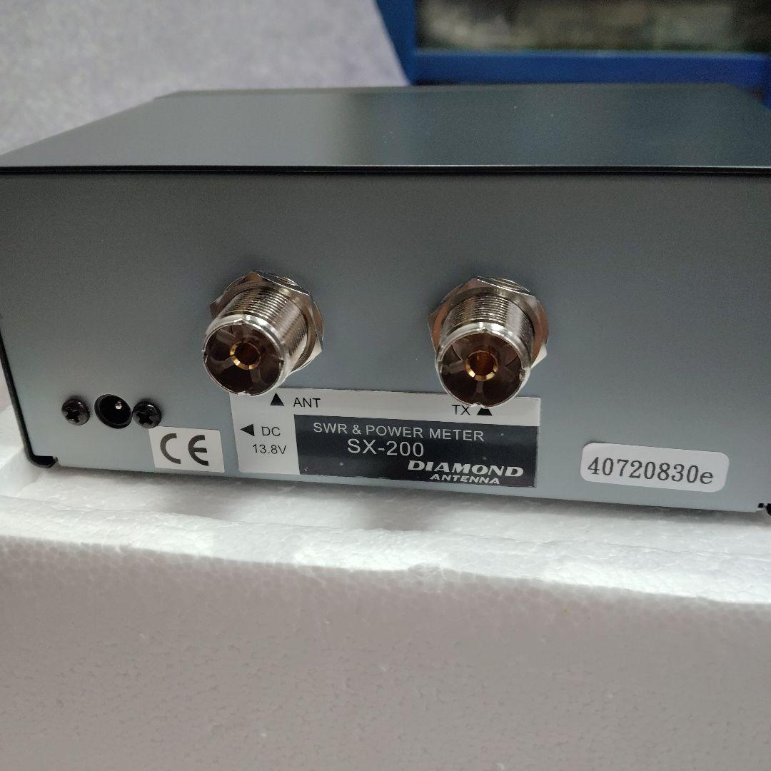 未使用ダイヤモンドSX200 高性能 通過形SWR.パワー計1.8～200MHz