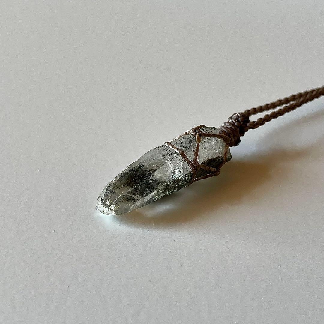 ヒマラヤ水晶 ガネッシュヒマール ＊ マクラメペンダント ネックレス 41