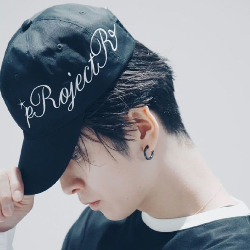 *p(R)ojectR® Cursive Logo Cap プロジェクトアール