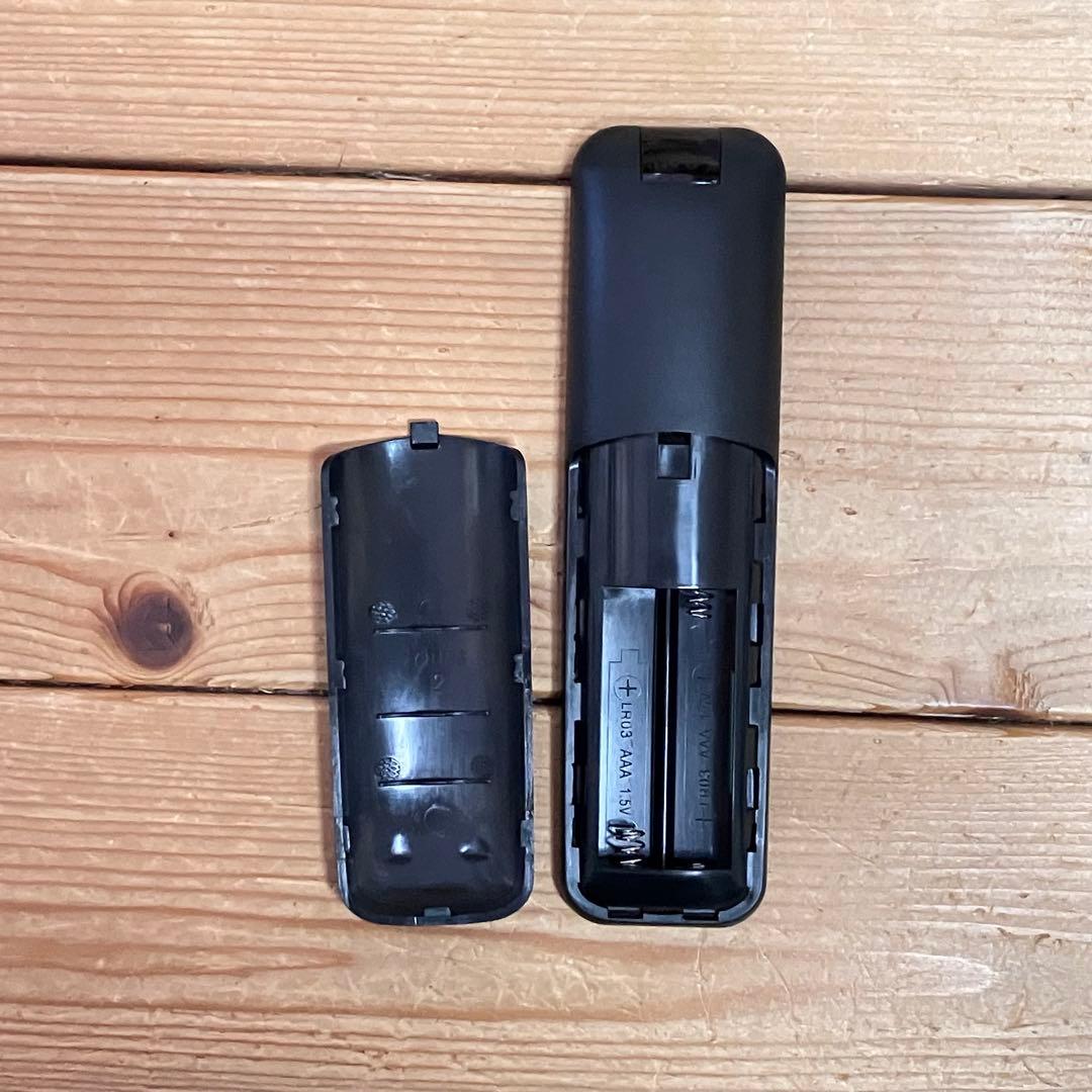 超小型モバイルプロジェクター MINI PROJECTOR 動作確認、初期化済み