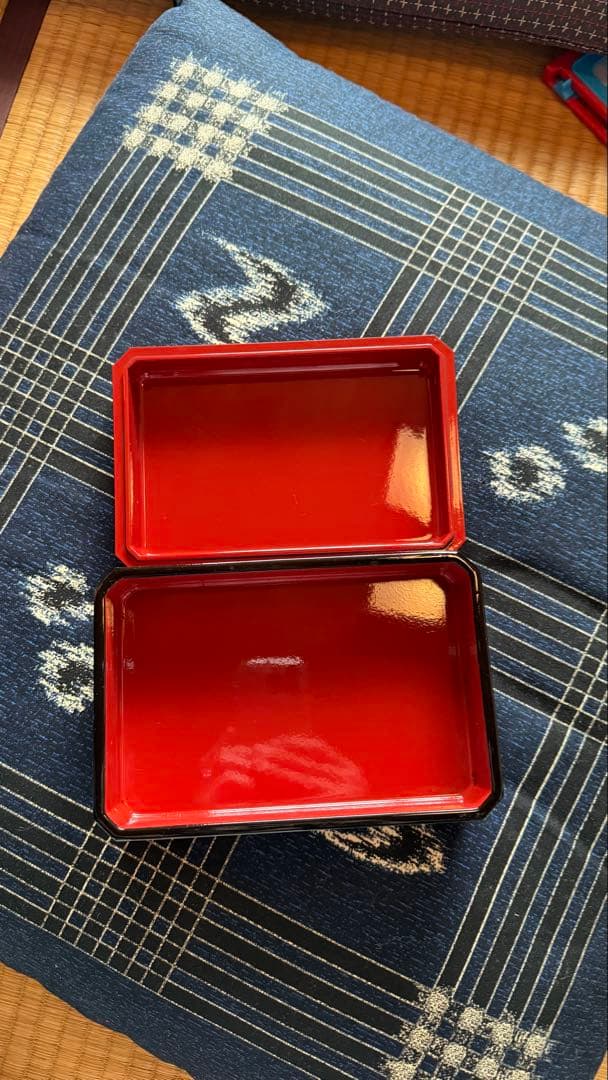 【FLKA様】　【4個セット】赤い漆器 重箱 蓋付き（鰻の長焼用）新品•未使用