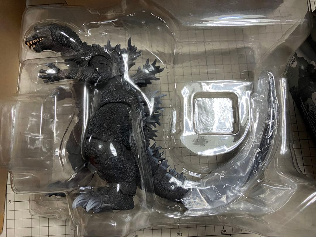 S.H.MonsterArts ゴジラ(2001）GMK大怪獣総攻撃