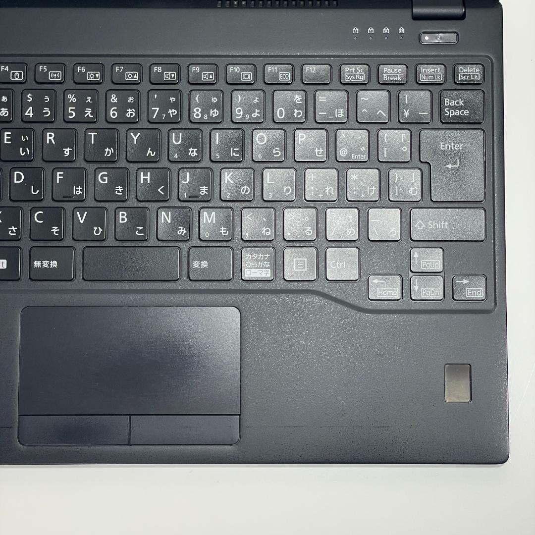 第10世代i7 富士通 U9310 ノートPC メモリ16GB office