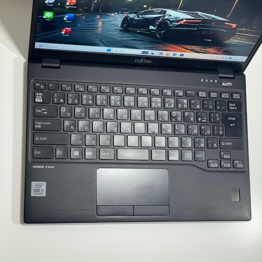 第10世代i7 富士通 U9310 ノートPC メモリ16GB office