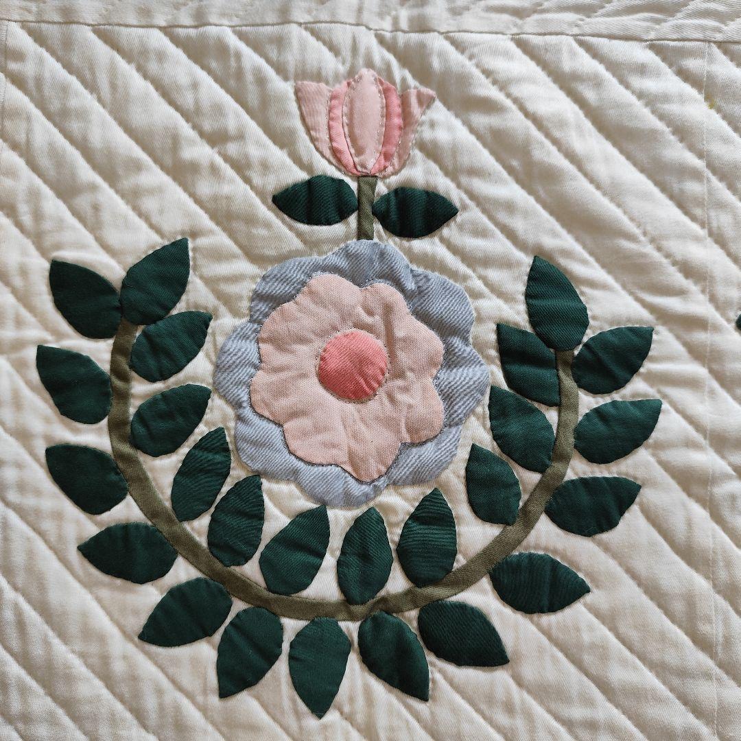 パッチワークタペストリー「花園」縦 181cm 横152cm の大作