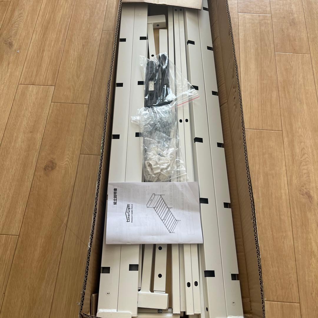 LunarLight スチールパイプベッド ベッドフレーム コンセント 組立簡単