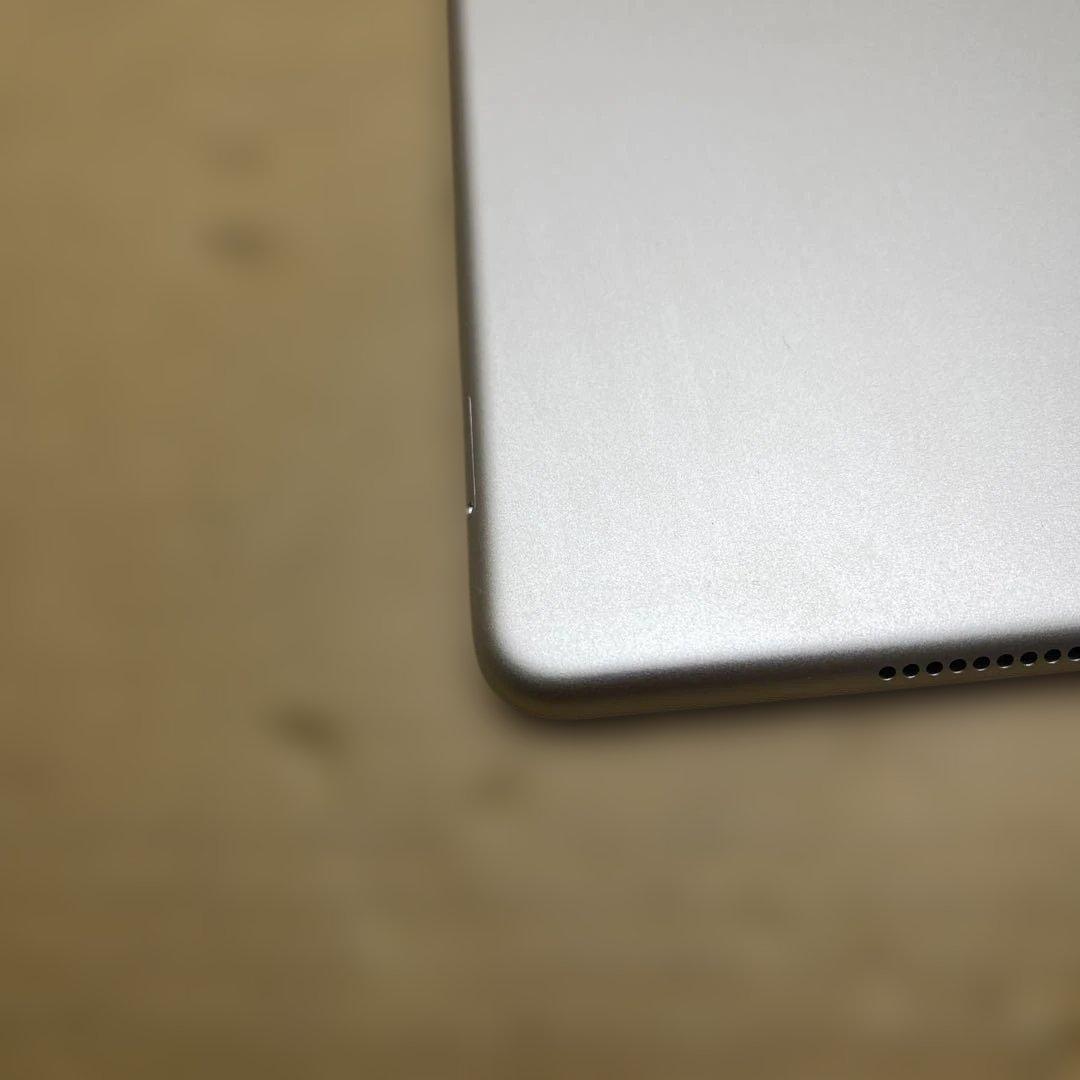 iPad Air第3世代/64GBWi-Fiモデル シルバー