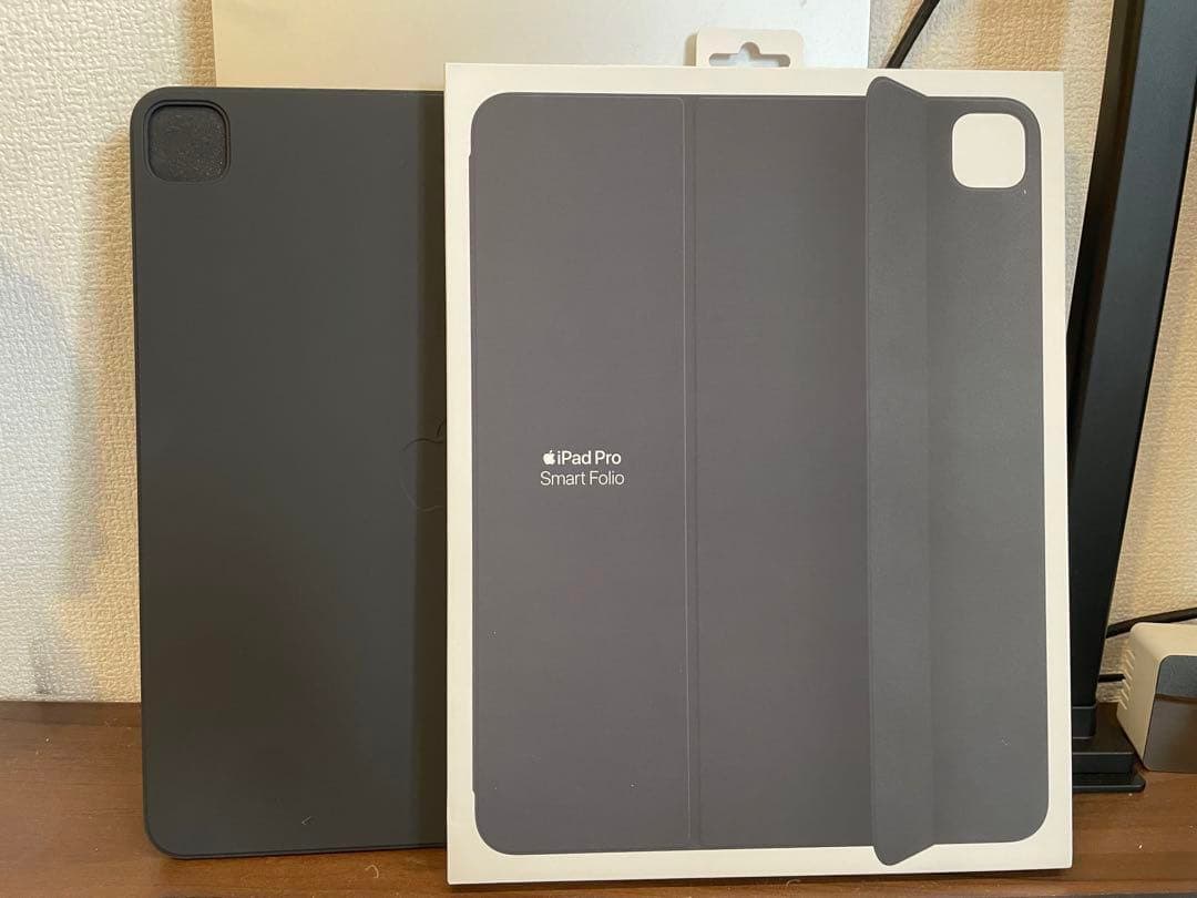 iPad Pro11インチ用Smart Folio ブラック・ネイビー
