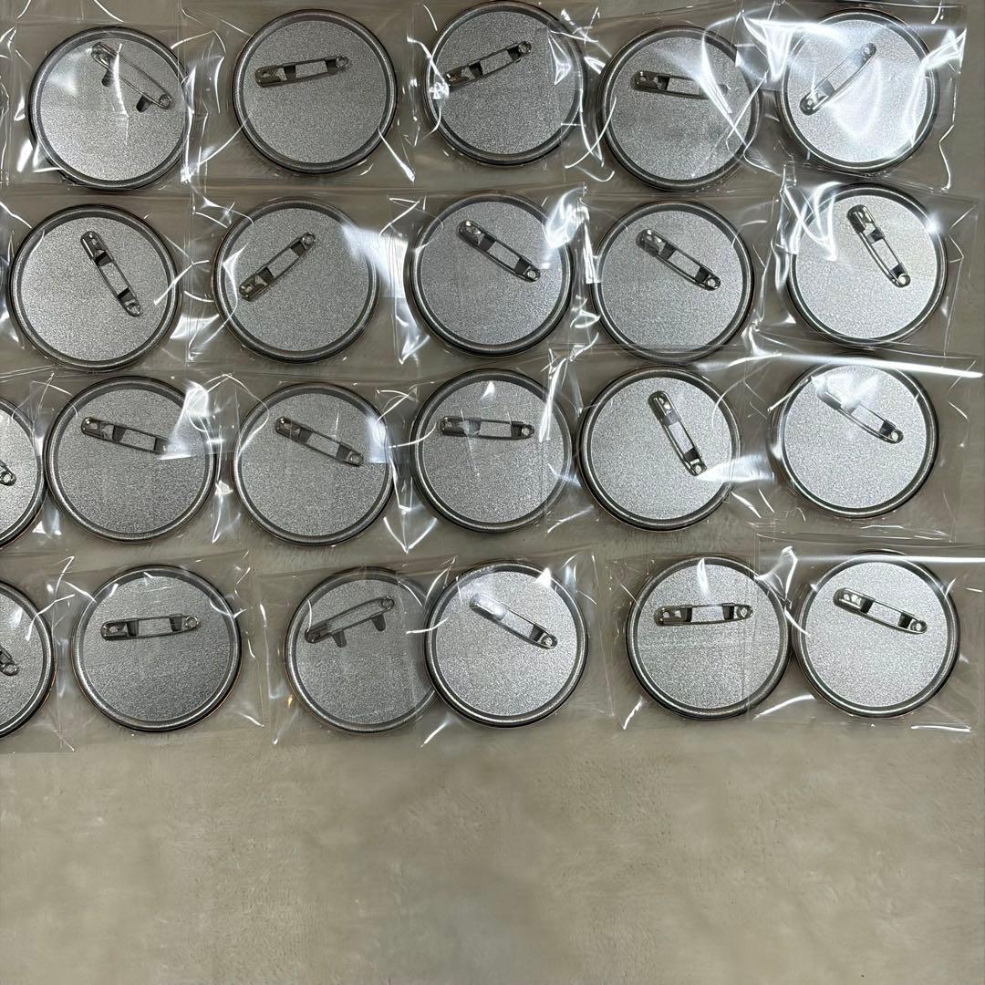 ブルーロック展 アルティメタル 缶バッジ 凪 誠士郎 83個 まとめ売り 痛バ