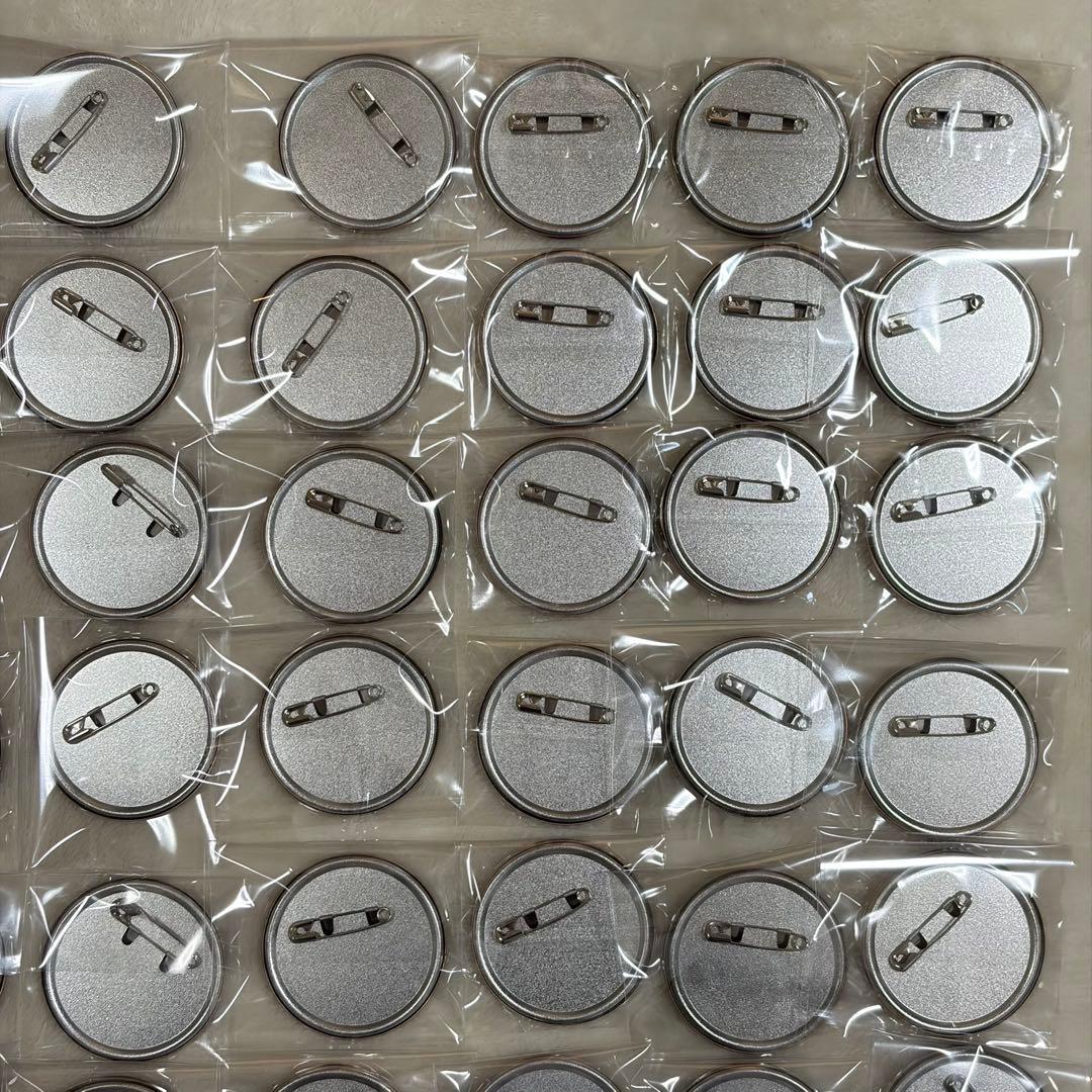 ブルーロック展 アルティメタル 缶バッジ 凪 誠士郎 83個 まとめ売り 痛バ