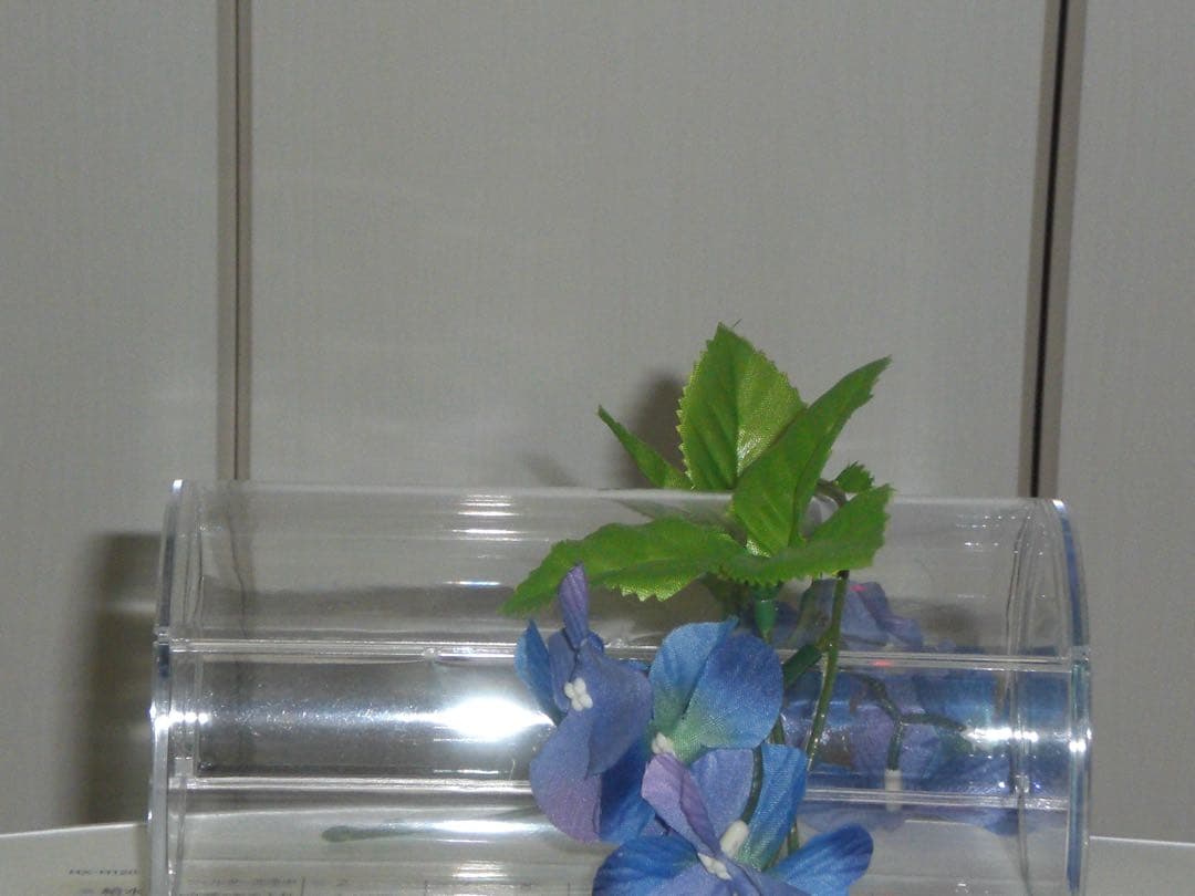 CASIO カメラ　エクシリム　EX-Z77 充電器　シルバー コンデジ　動作品