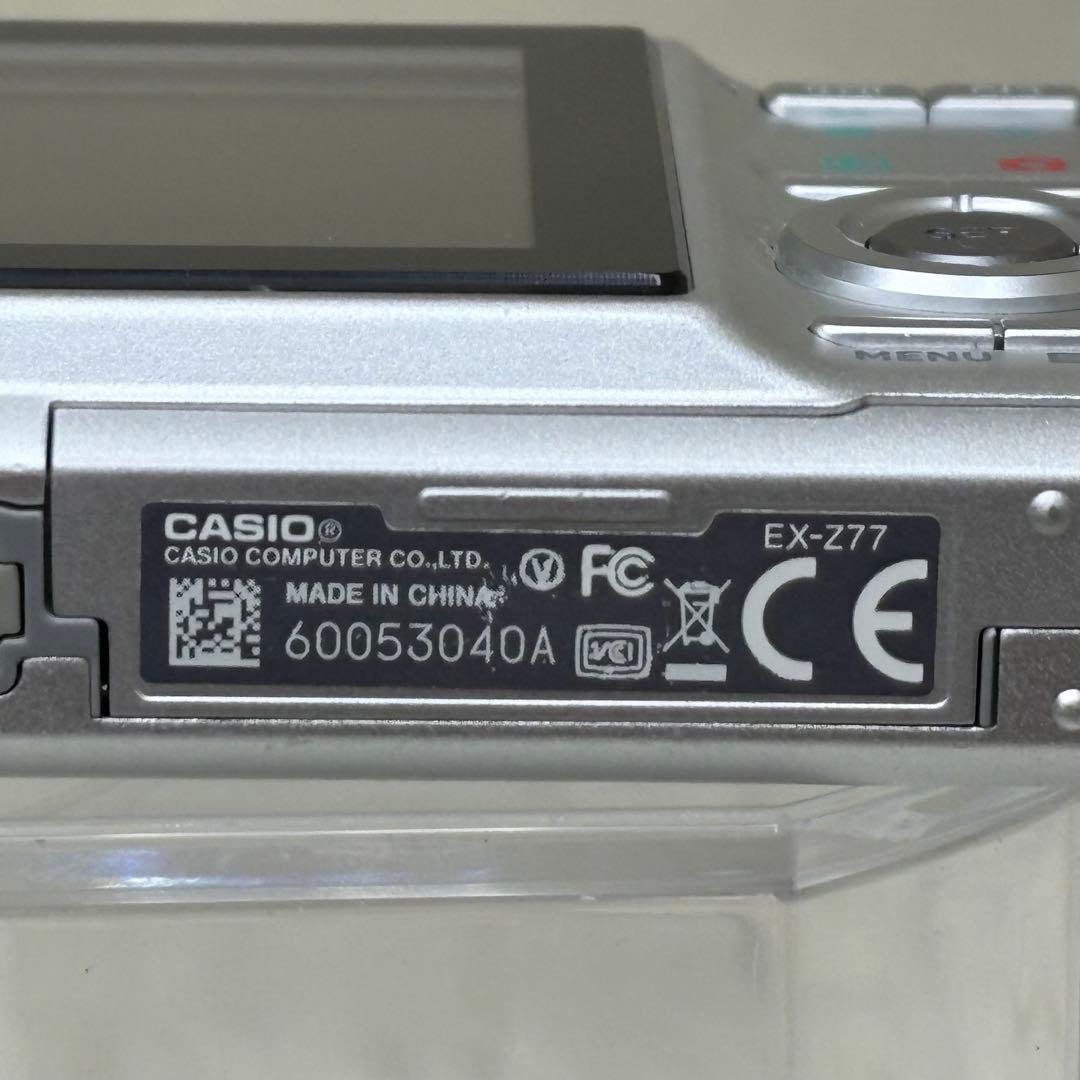 CASIO カメラ　エクシリム　EX-Z77 充電器　シルバー コンデジ　動作品