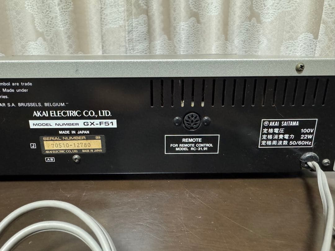 AKAI カセットデッキ GX-F51本体のみ【ジャンク品】