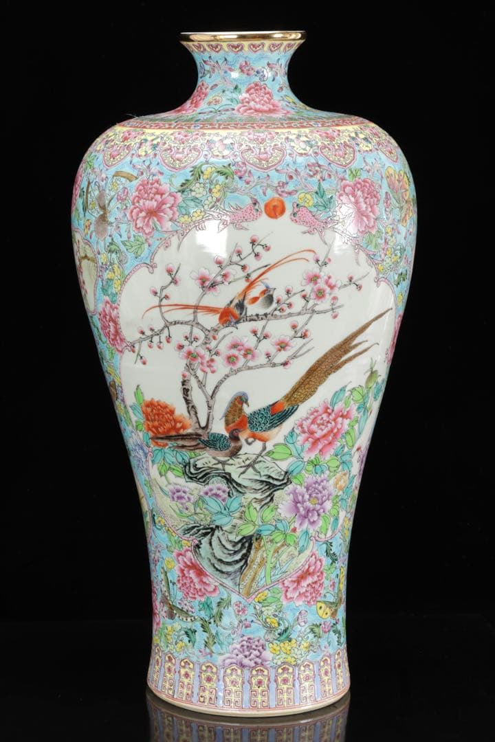 中国美術 乾隆年製銘 粉彩花鳥図大花瓶 孔雀牡丹図 五彩手描 飾壺 唐物 古美術