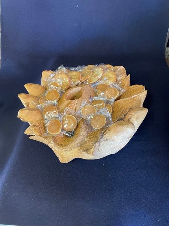 木彫うつわA  食材　お菓子　果物　小物入れ　ディスプレイベース