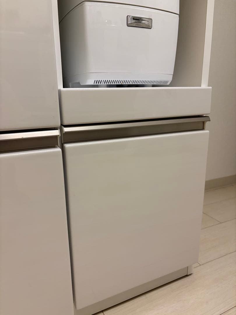 ニトリ食器棚　白