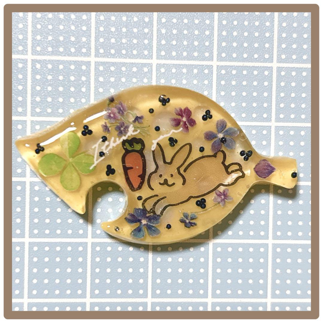 No 19❣️大人可愛いリーフ型うさぎレジンヘアゴム❣️٩(๑❛ᴗ❛๑)۶❣️