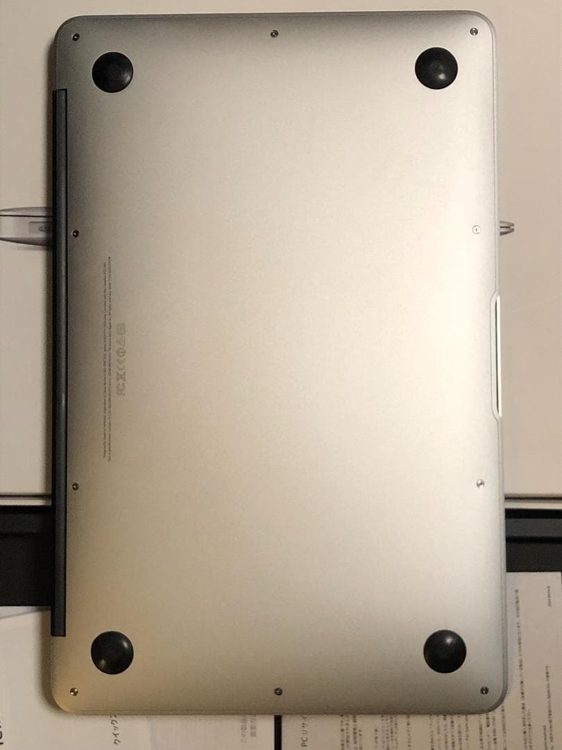 MacBook Air 11インチ・C5／8G／256G／オフィス・W11・箱付