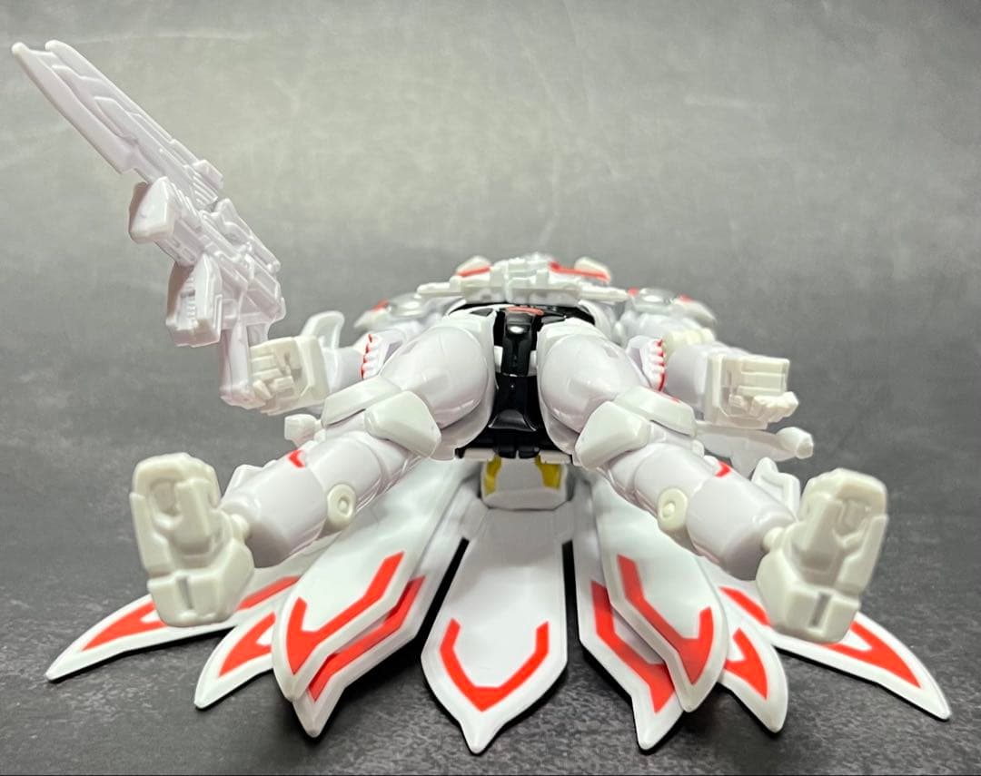 リボルブチェンジフィギュアPB06仮面ライダーギーツIX開封品