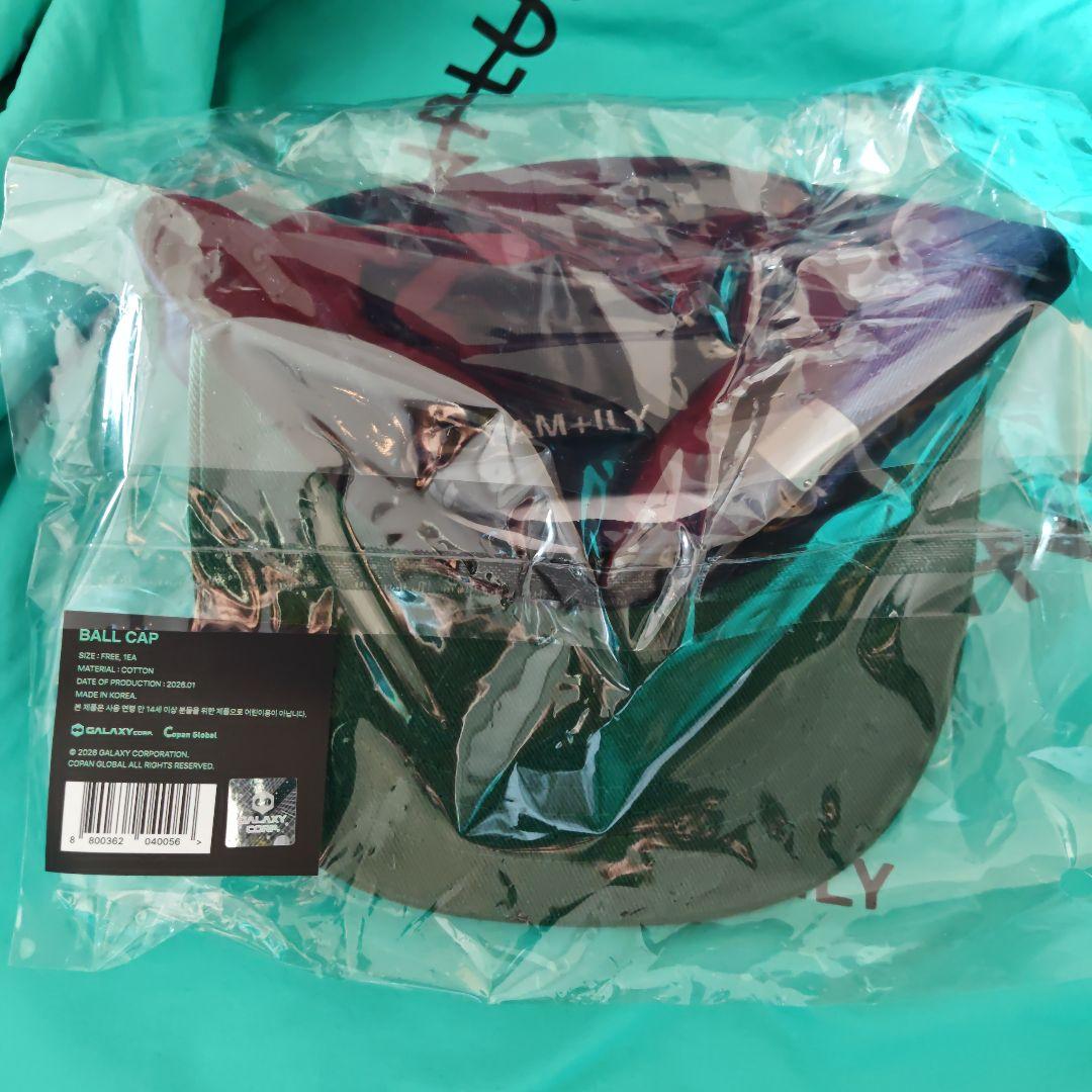 g-dragon　ジヨンファンミ グッズ　キャップ