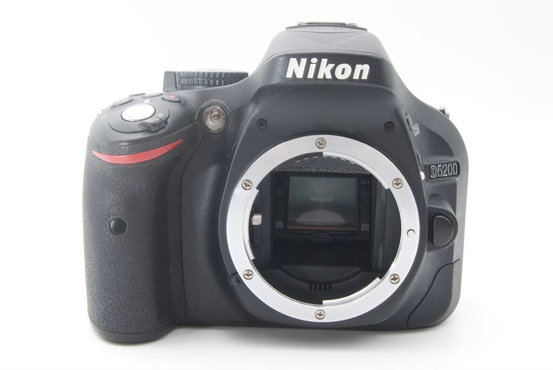 Nikon D5200 レンズキット　スマホ転送　手ぶれ補正　一眼レフカメラ