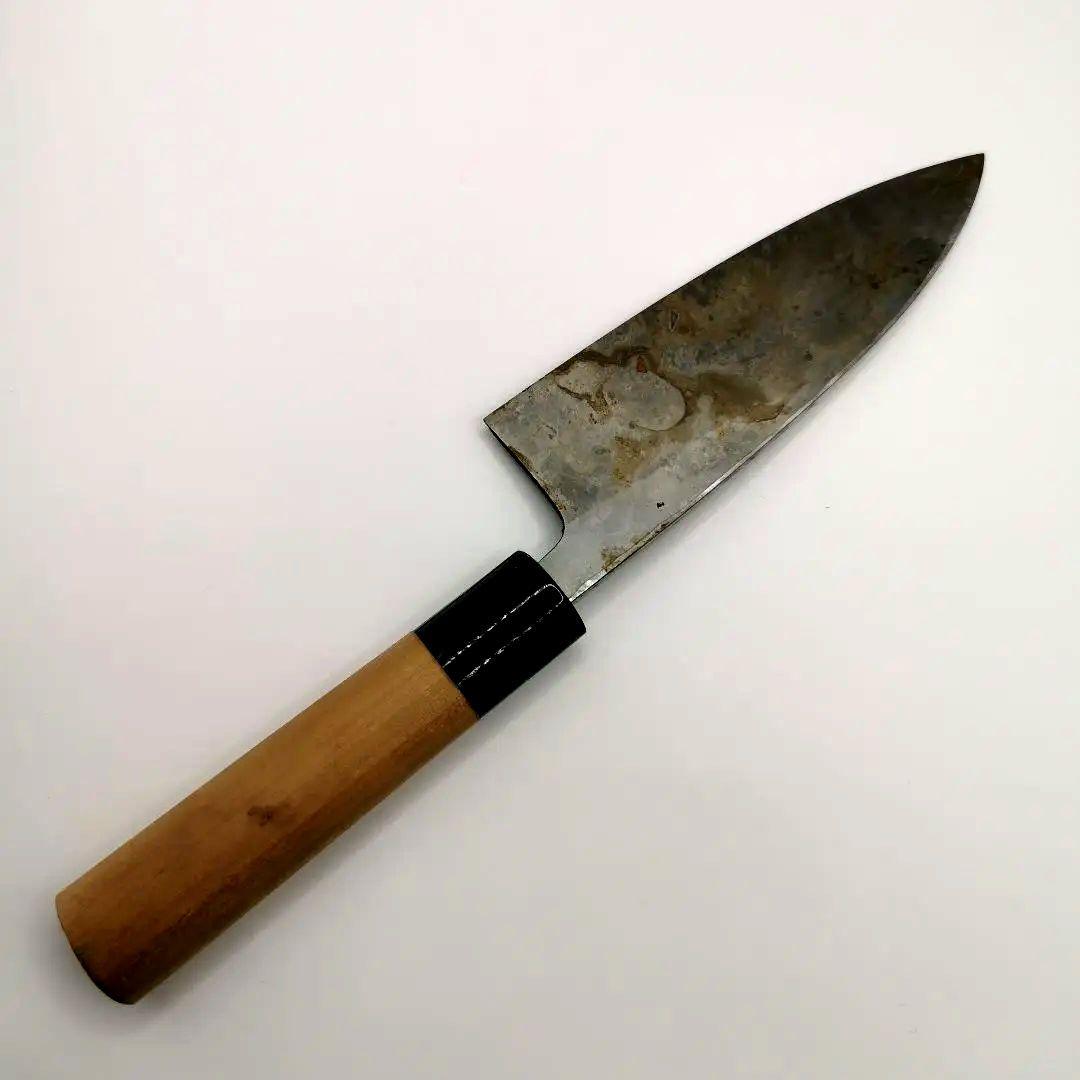 木屋　イヅツキ　出刃包丁　135mm　水牛口 A102
