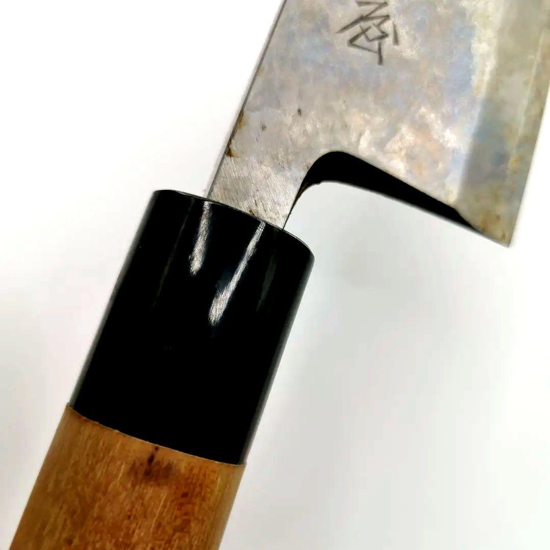 木屋　イヅツキ　出刃包丁　135mm　水牛口 A102