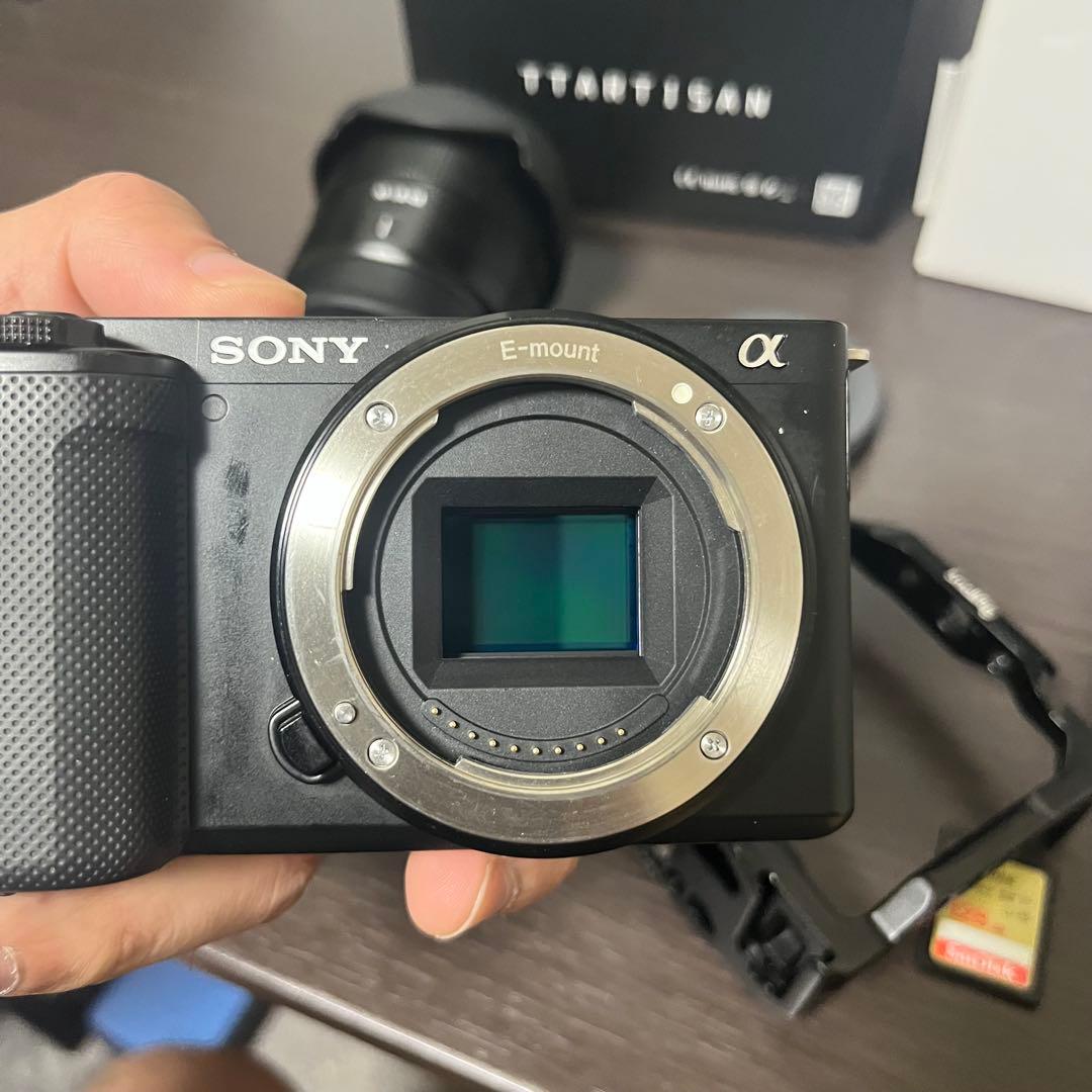 1490ショット 美品 SONY ZV-E10 ボディ セット