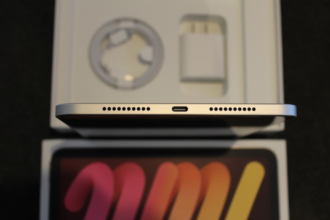 【極美品】iPad mini A17 Pro Wi-Fi スターライト128GB