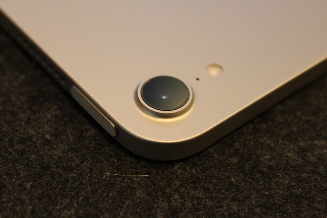 【極美品】iPad mini A17 Pro Wi-Fi スターライト128GB