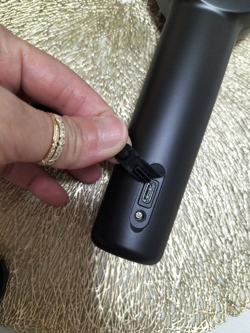 スカルプケアブラシ 育毛 ブラシ 電動 髪の毛電動ブラシ