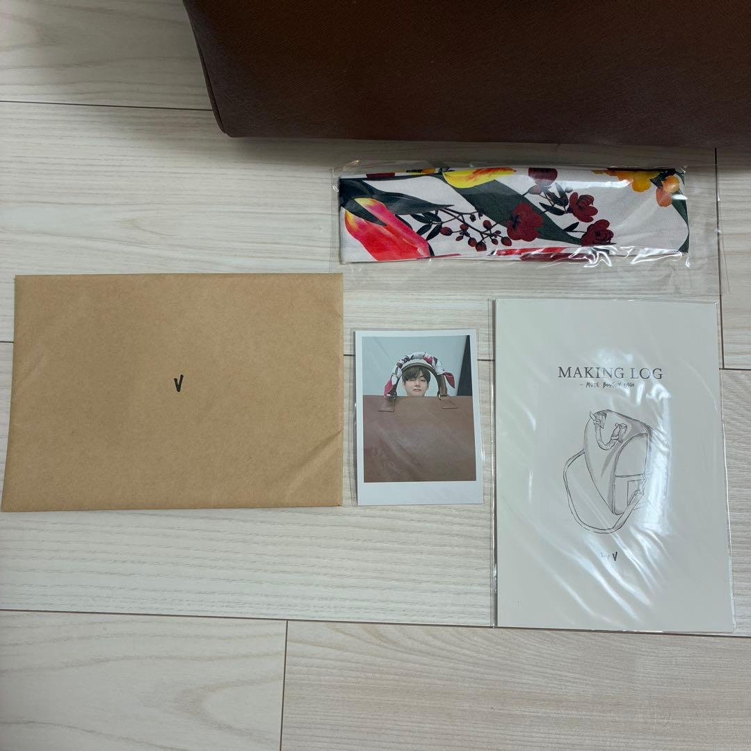 BTS Ｖ　MUTE BOSTON BAG（BROWN _F）