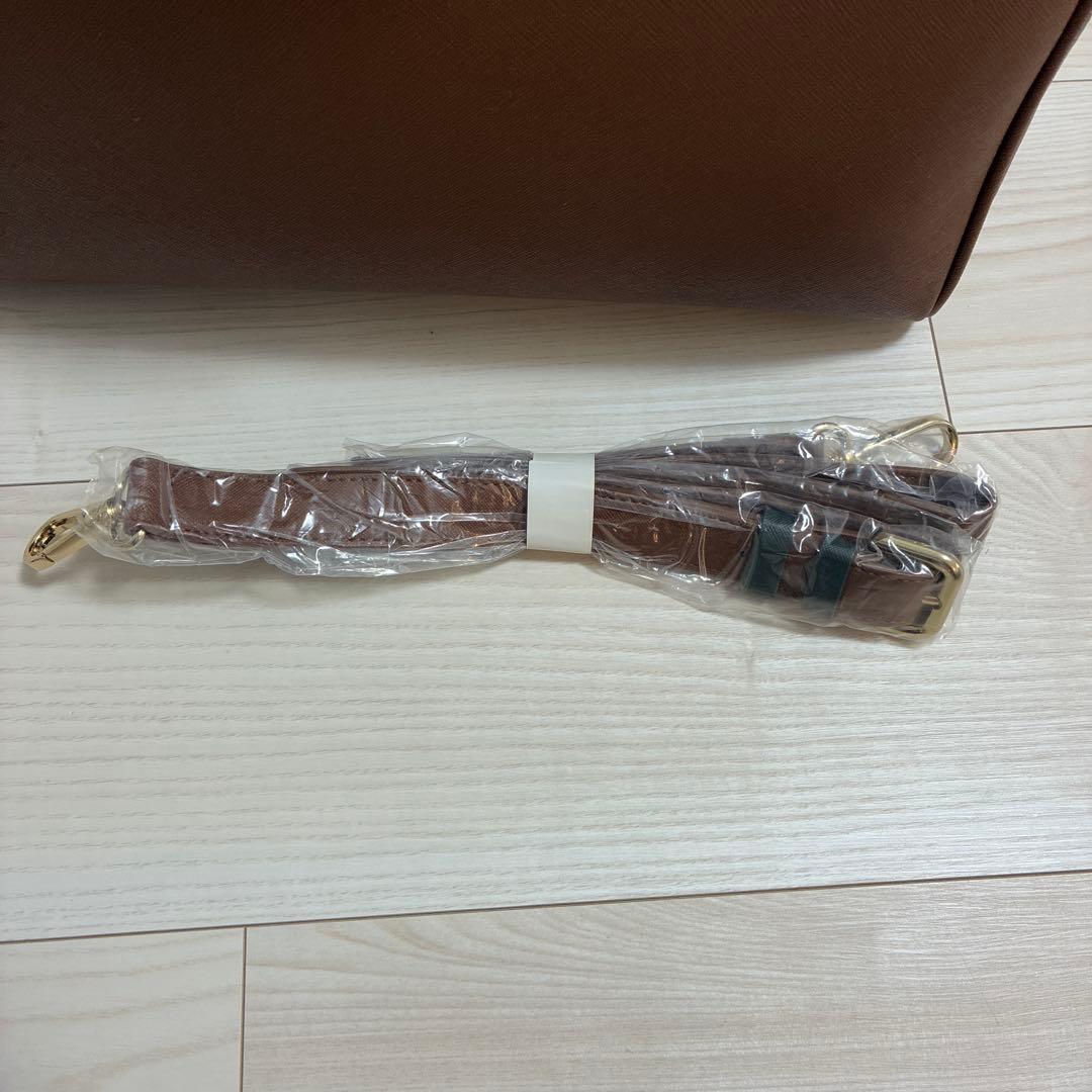 BTS Ｖ　MUTE BOSTON BAG（BROWN _F）