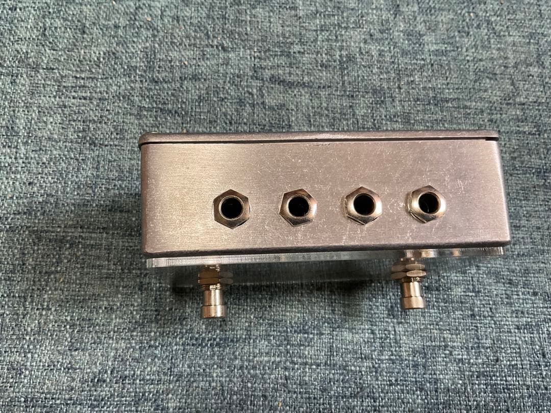 パラメトリック　イコライザー