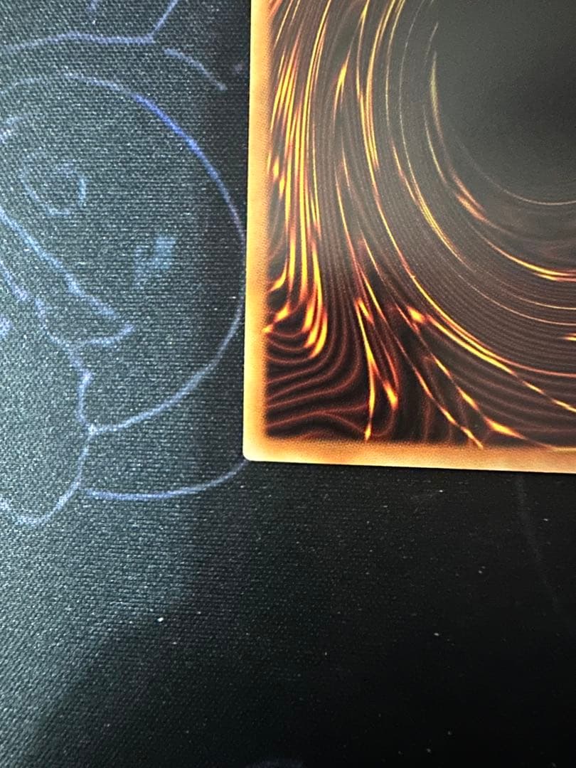 銀河眼の輝光子竜 グランドマスターレア　アジア版　シリアル37 白かけあり