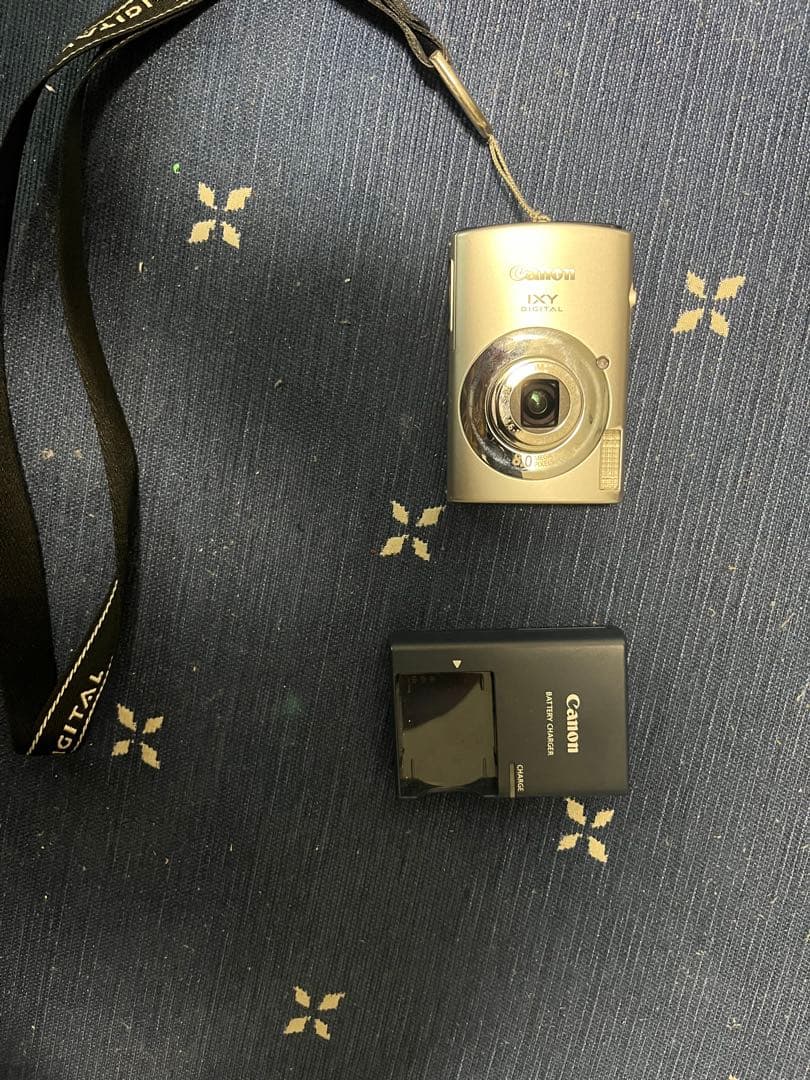 ジャンク品　Canon IXY DIGITAL 910IS PC1249