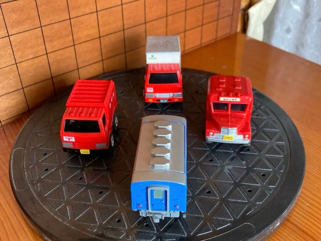 郵便車両のミニカー、チョロQほか14個