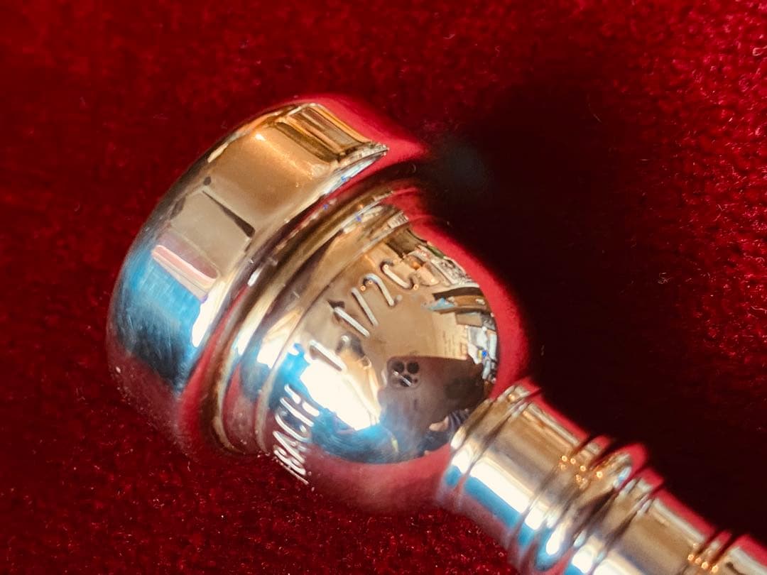 《美品》Bach バック 1-1/2C トランペットマウスピース1 1/2C