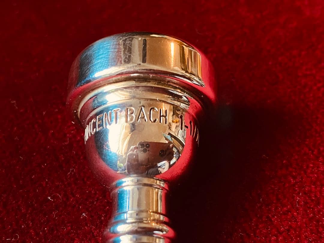 《美品》Bach バック 1-1/2C トランペットマウスピース1 1/2C