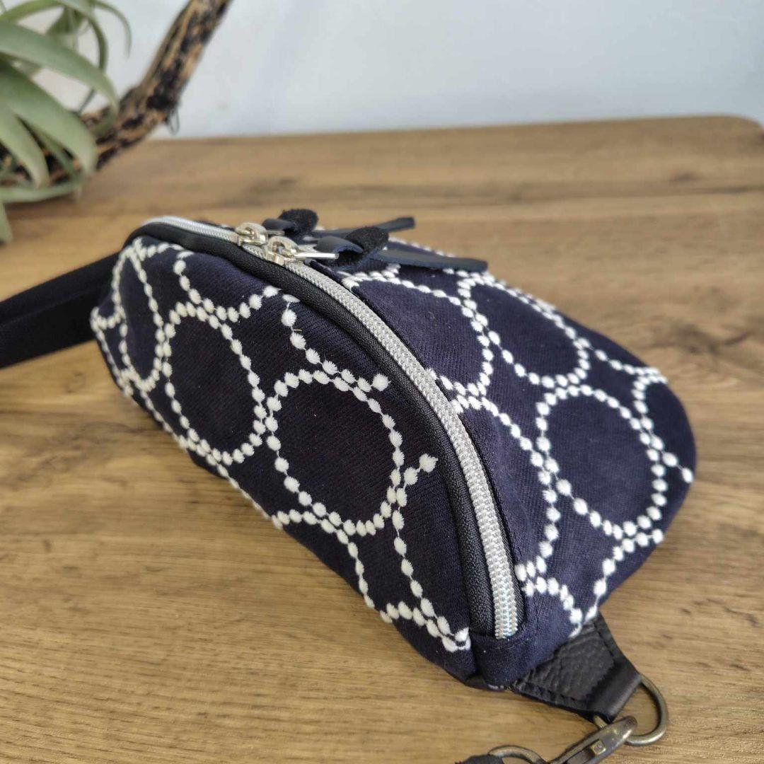 リ*ン様 ミナペルホネン/tambourine タンバリンネイビー×白/ボディー