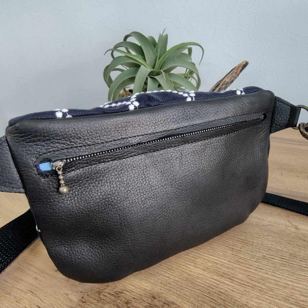 リ*ン様 ミナペルホネン/tambourine タンバリンネイビー×白/ボディー