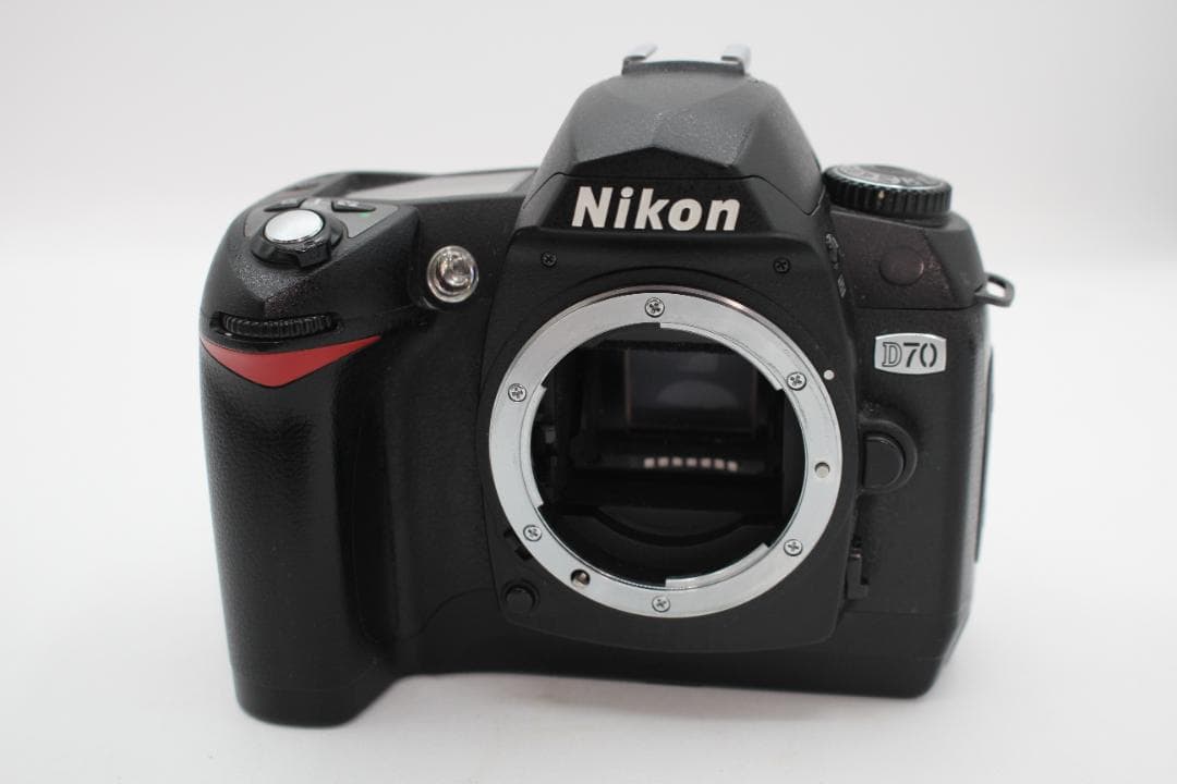 Nikon ニコン D70 ボディ◆0731