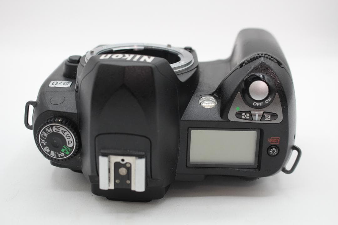 Nikon ニコン D70 ボディ◆0731