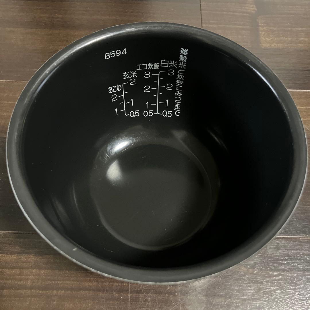 【送料込】炊飯器 象印 3合 極め炊き 22年製 ステンレスブラウン