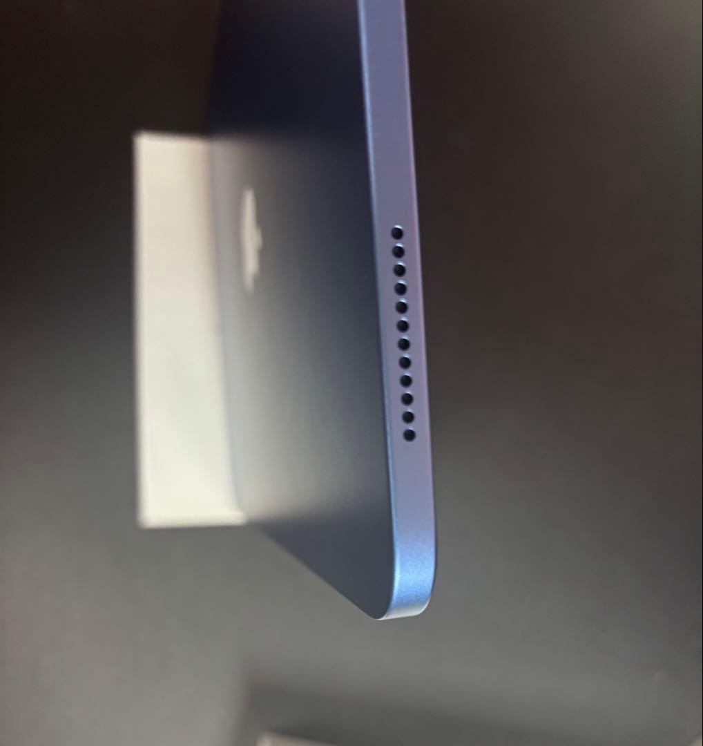 iPad11世代（A16）ブルー