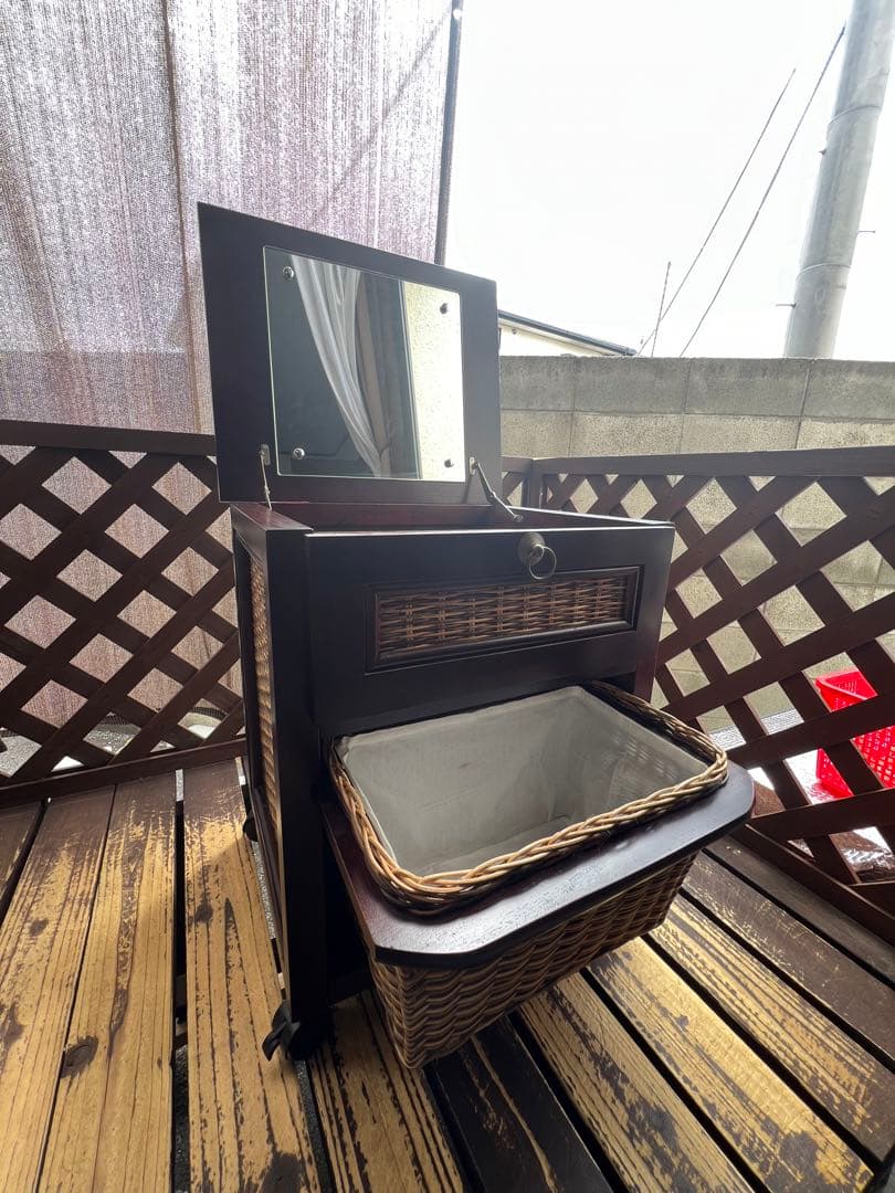 送料込◆アジアンドレッサー ミニキャビネット サイドテーブル 鏡台