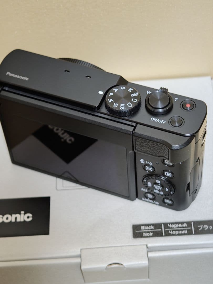 Panasonic LUMIX TZ99 ブラック 本体 ほぼ新品です