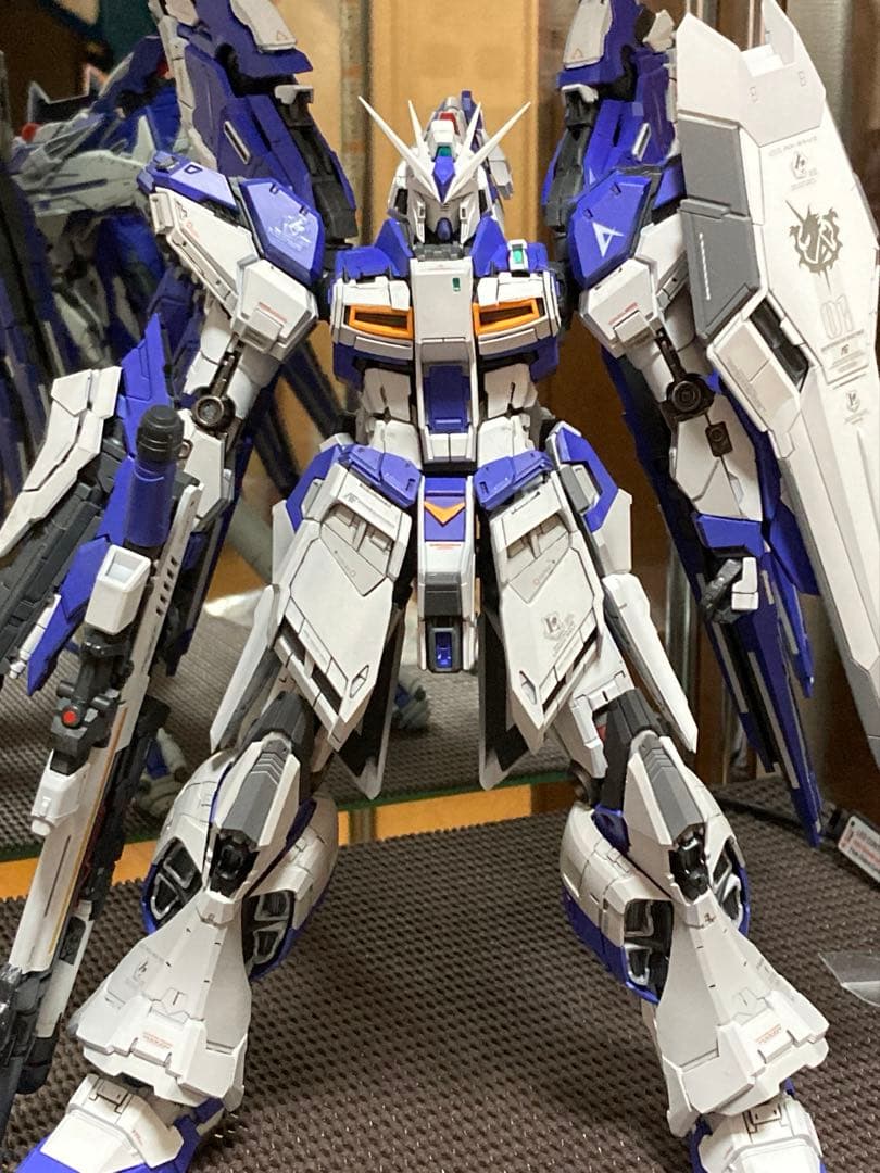 1/100 VT-01 Hi-v yujiaoLOND 全塗装 完成品
