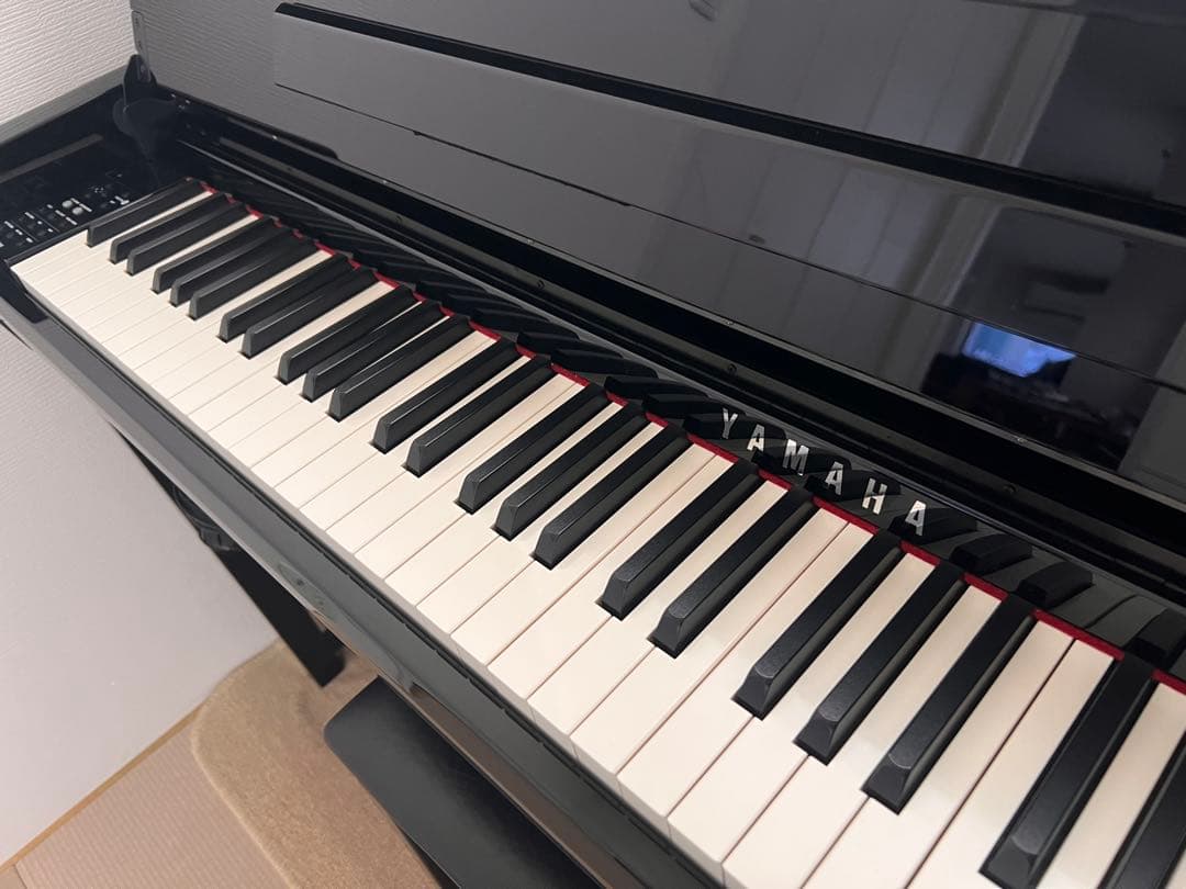 YAMAHA CLP-685 Clavinova 鏡面ブラック 椅子・マット付き